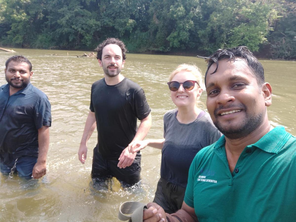 Lake Cabin Polonnaruwa Luaran gambar